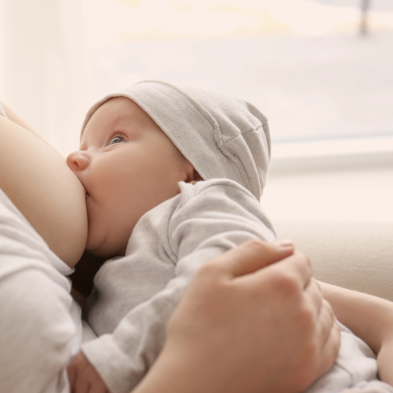 Madres Amamantando: Guía y Consejos para una Lactancia Exitosa
